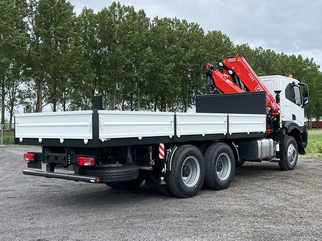 Iveco T-Way AT380T47WH AT Fassi F335A.2.24 Crane Truck 6x6 6