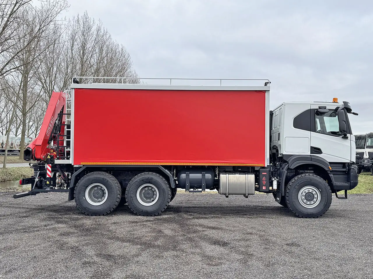 Iveco T-Way AT380T47WH Fassi F155A.0.22 Workshop Truck 6x6 5