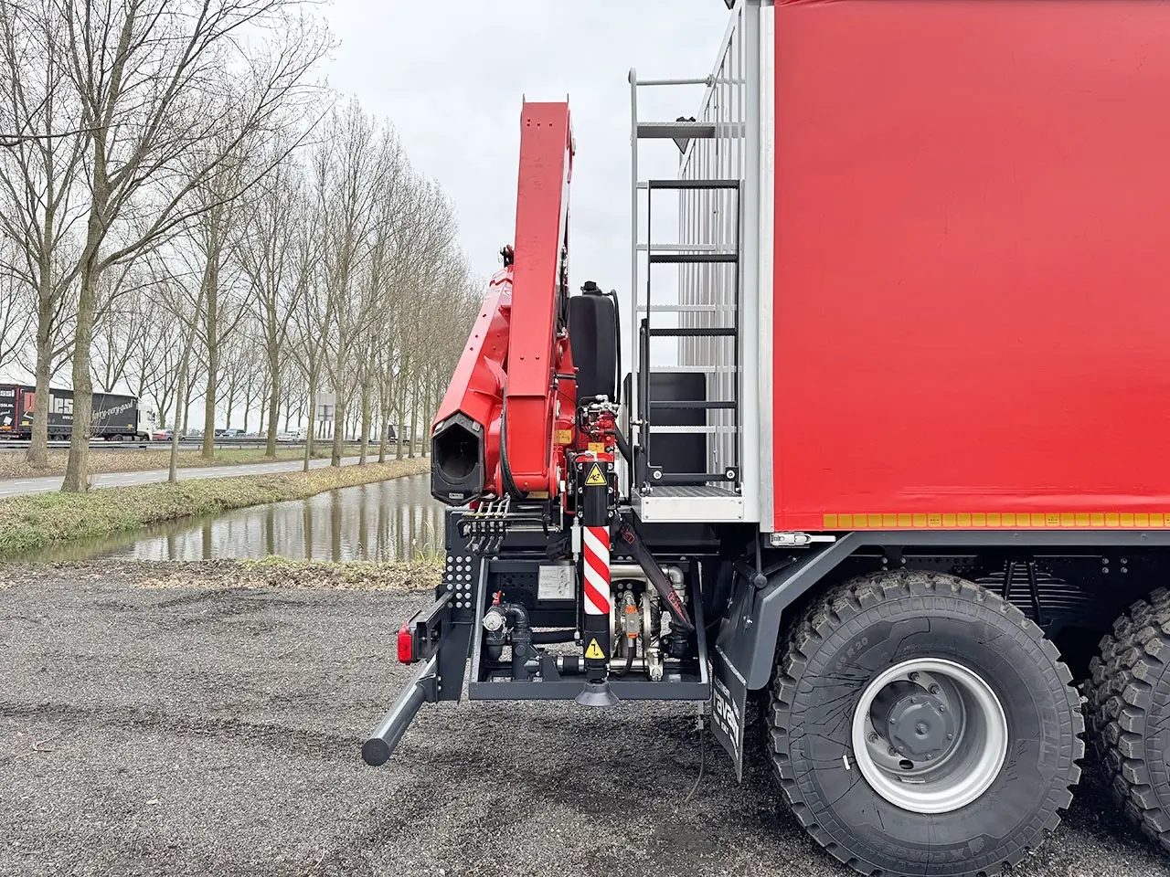 Iveco T-Way AT380T47WH Fassi F155A.0.22 6x6 Workshop Truck 24