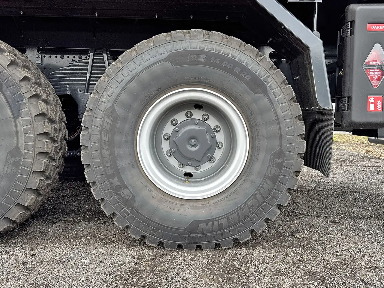 Iveco T-Way AT380T47WH Fassi F155A.0.22 6x6 Camion atelier mobile 17