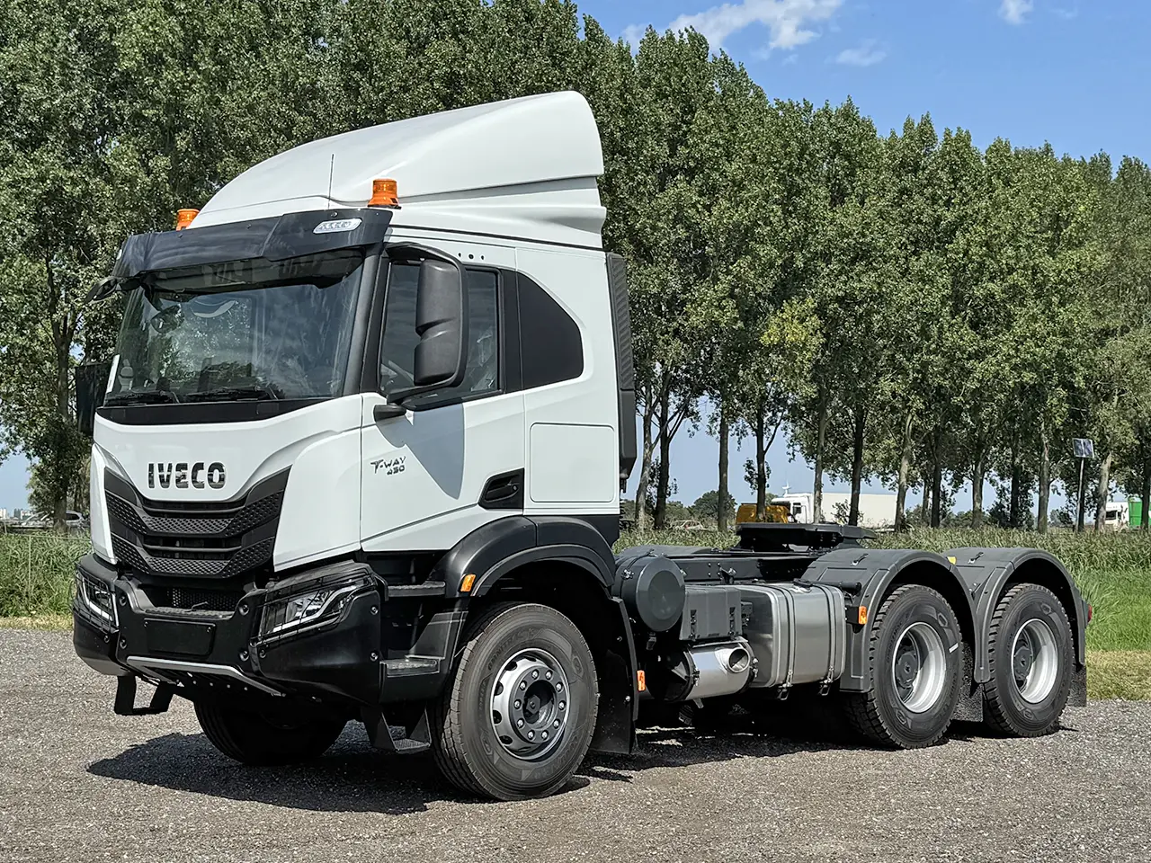 Iveco T-Way AT720T43TH 6x4 Tractor Head