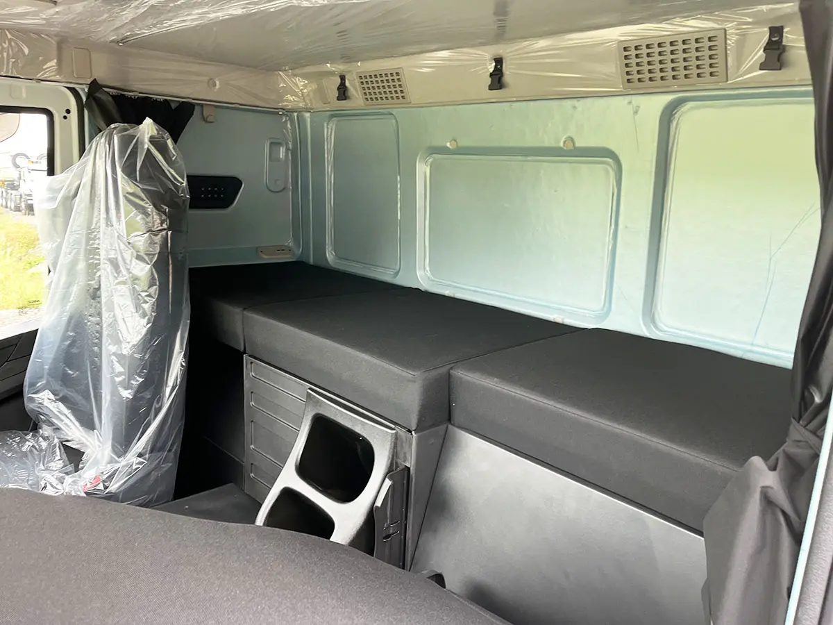 Iveco T-Way AT720T43TH AT ADR 6x4 Tractor Head 10