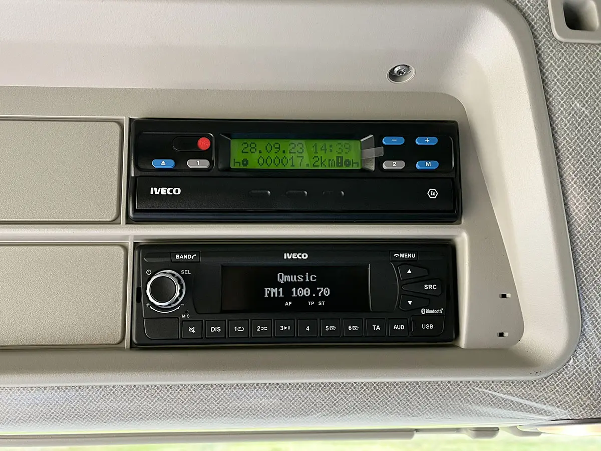 Iveco T-Way AT720T43TH AT ADR 6x4 Tractor Head 11