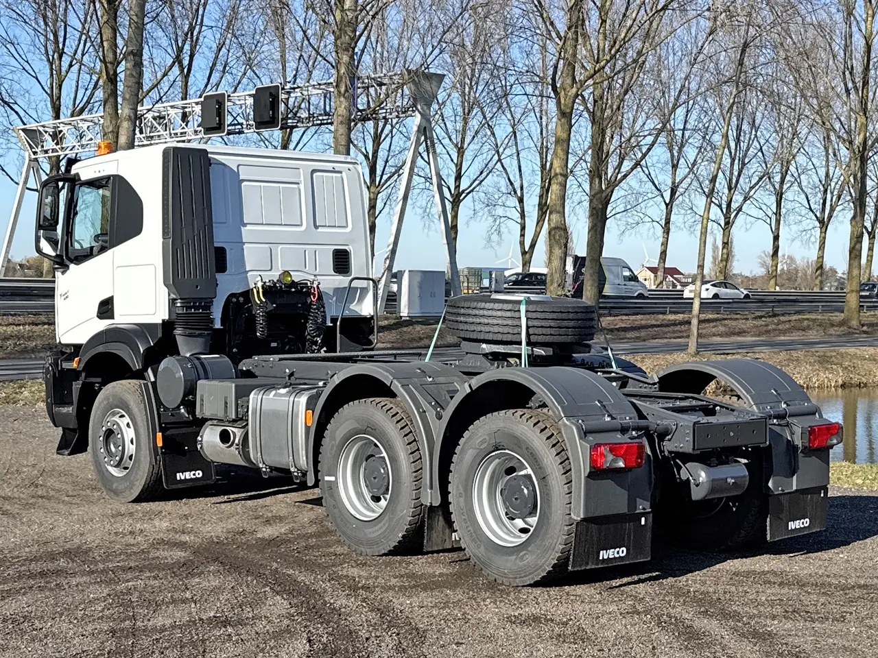 Iveco T-way AT720T43TH AT ADR Tractor Head 6x4 6