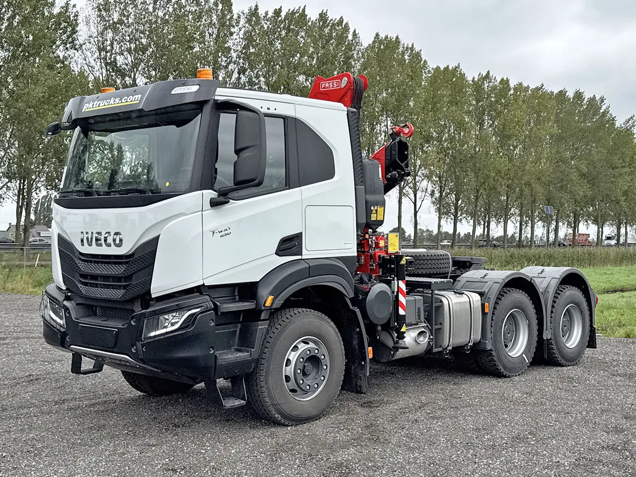 Iveco T-Way AT720T43TH AT ADR 6x4 Tractor Head with Crane