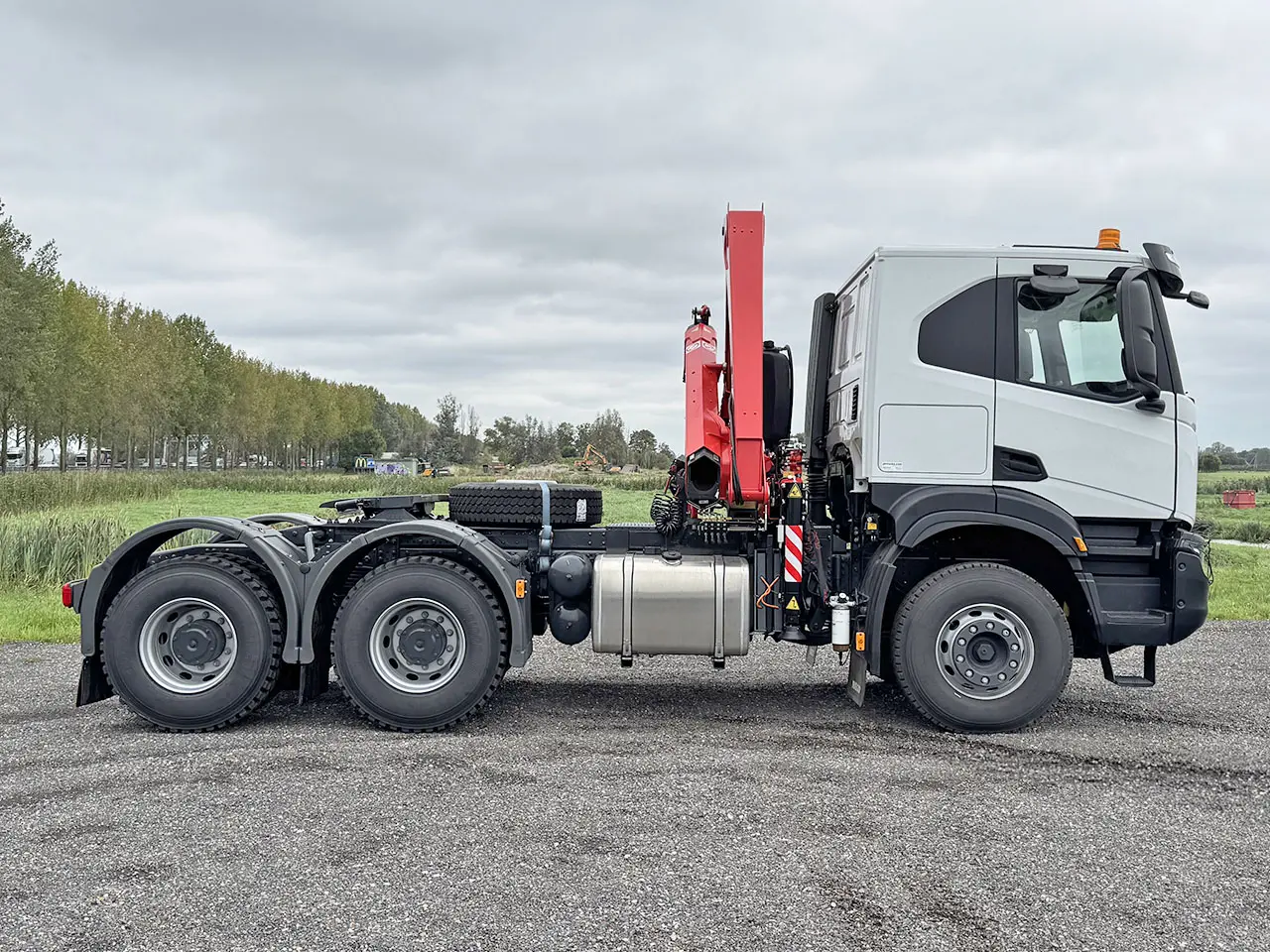 Iveco T-Way AT720T43TH AT ADR Tracteur routier avec grue 6x4 5