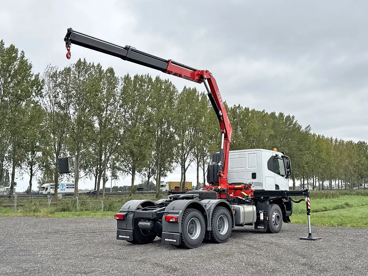 Iveco T-Way AT720T43TH AT ADR Tracteur routier avec grue 6x4 6