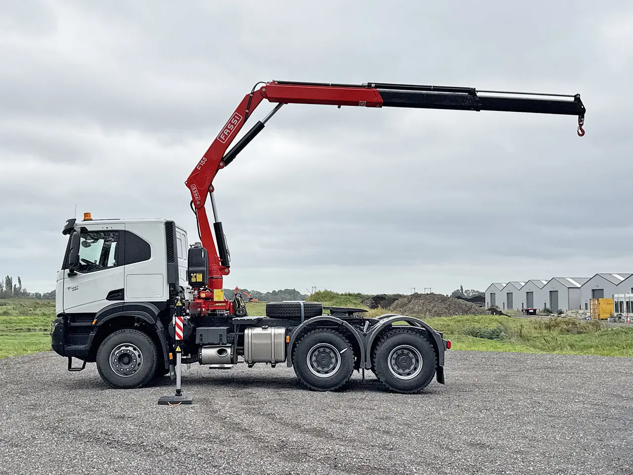 Iveco T-Way AT720T43TH AT ADR 6x4 Tractor Head with Crane 9