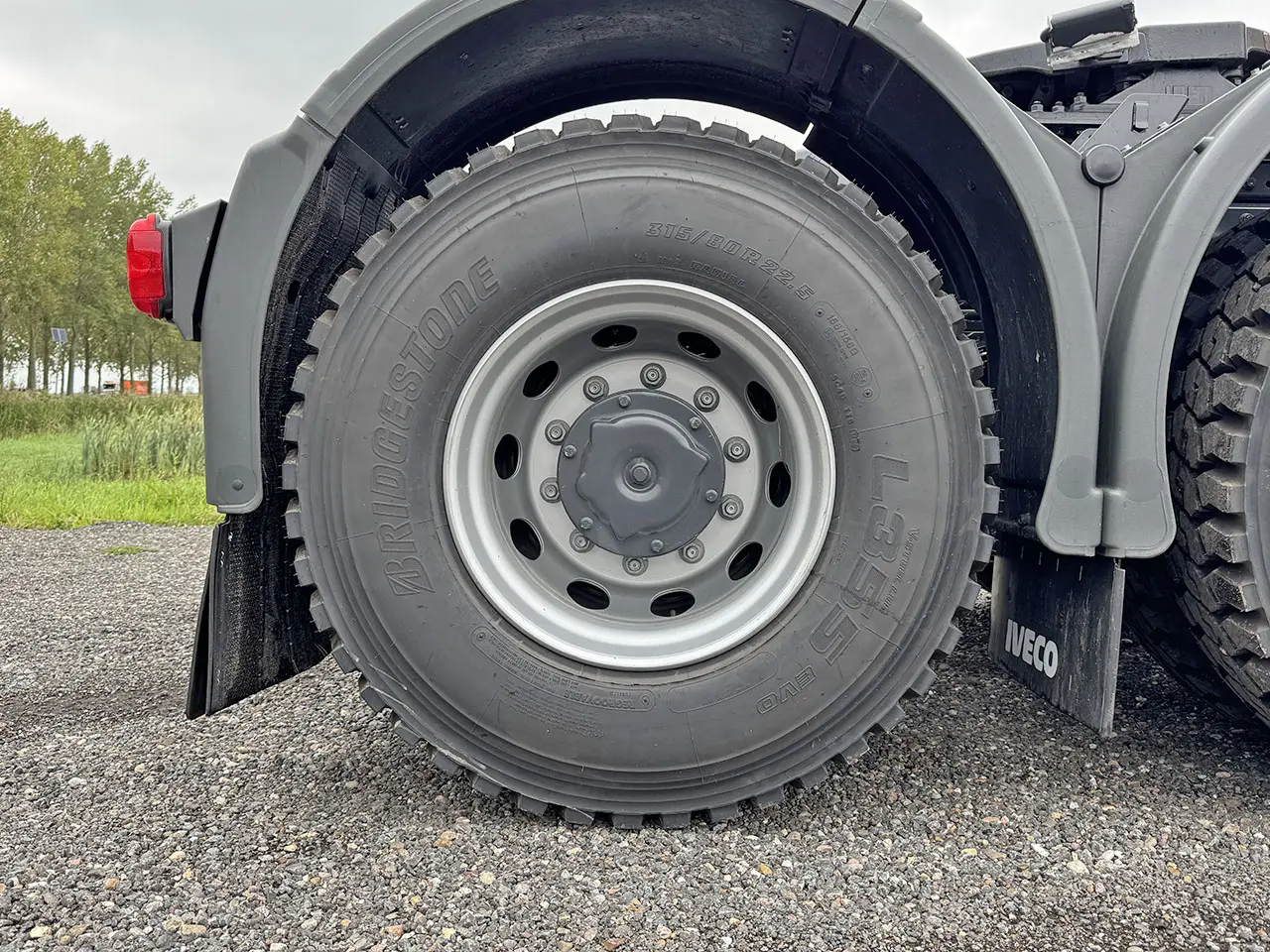 Iveco T-Way AT720T43TH AT ADR 6x4 Tractor Head with Crane 19