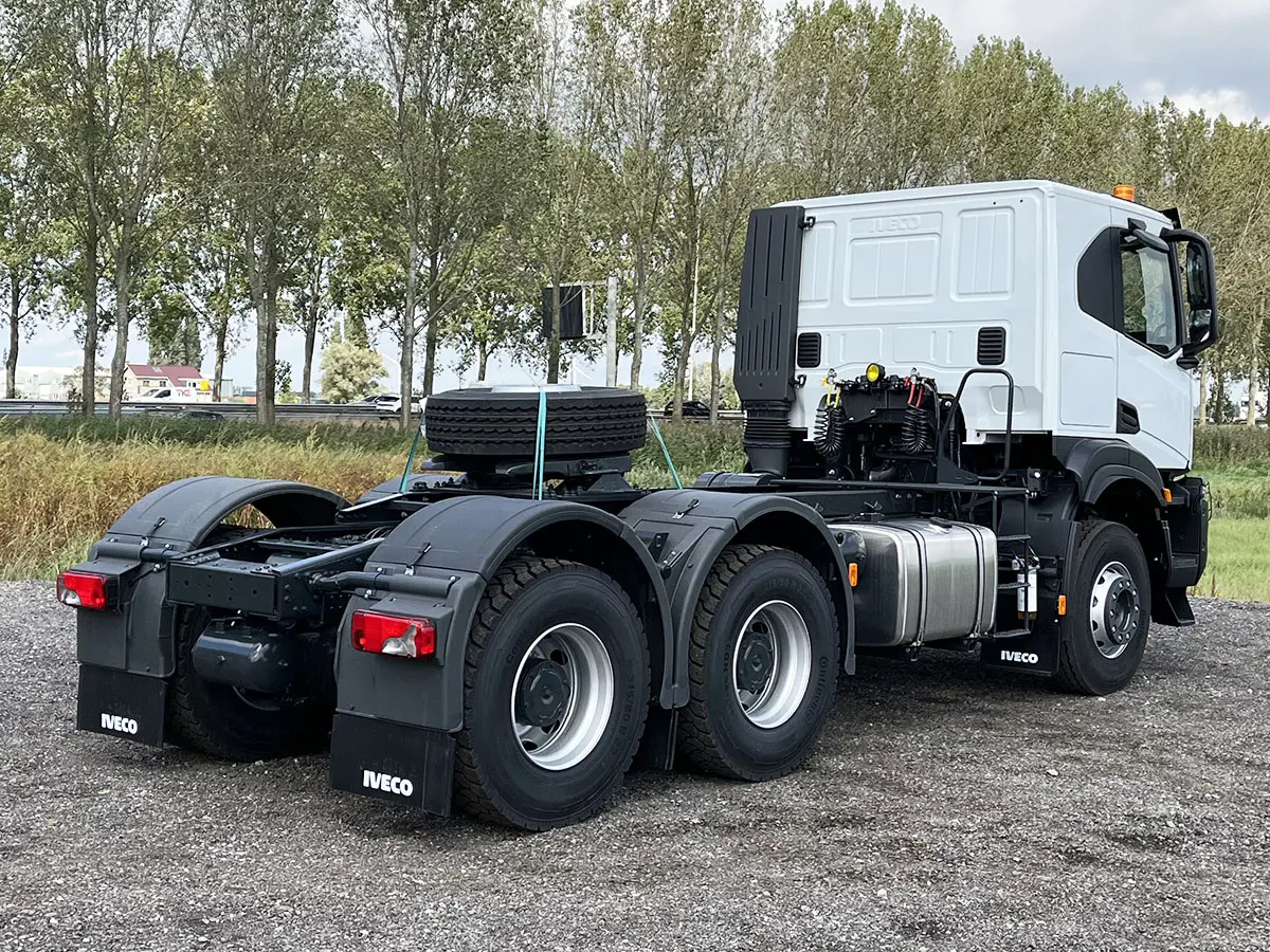 Iveco T-Way AT720T47TH Tractor Head 6x4 6