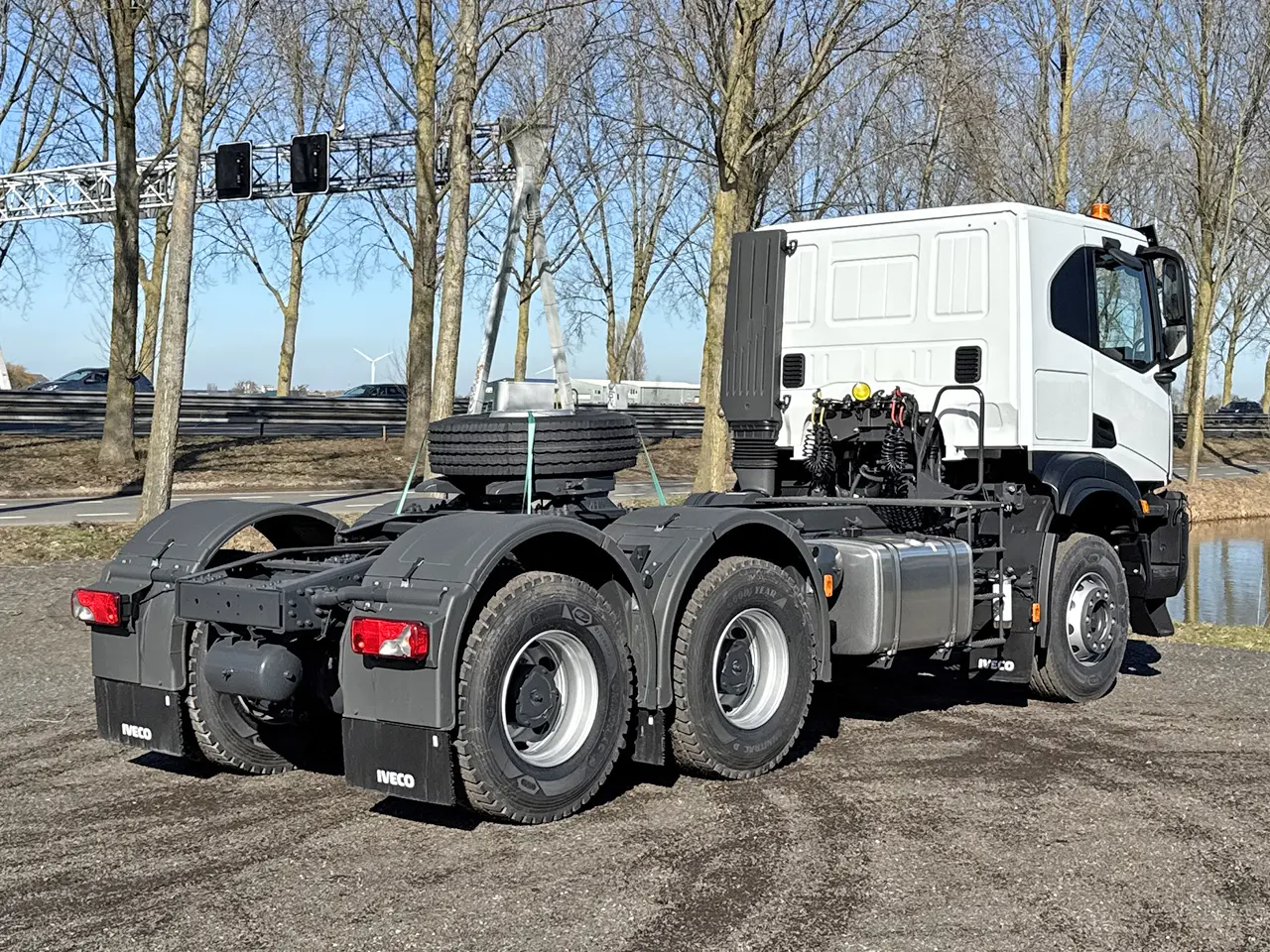 Iveco T-Way AT720T47TH 6x4 Tracteur
