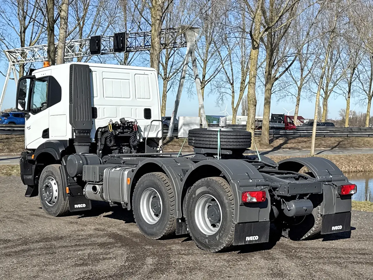 Iveco T-Way AT720T47TH 6x4 Tractor Head 6