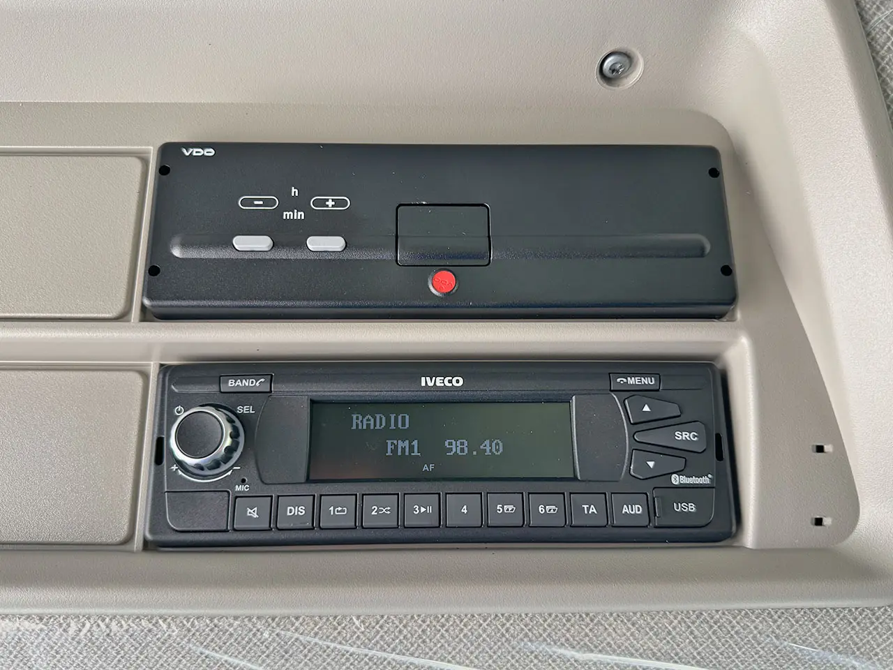 Iveco T-Way AT720T47TH 6x4 Tractor Head 12