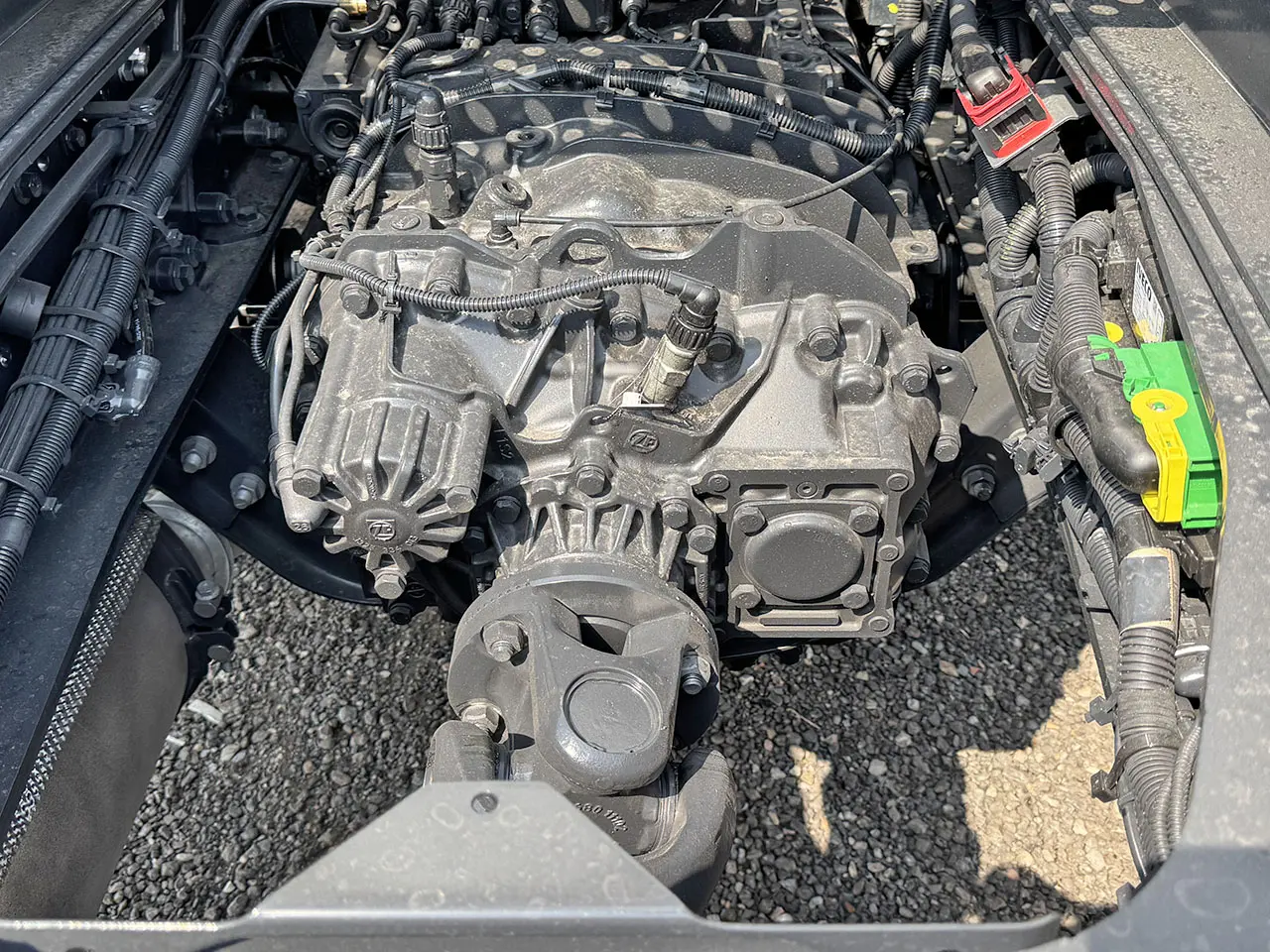 Iveco T-Way AT720T47TH 6x4 Tractor Head 13