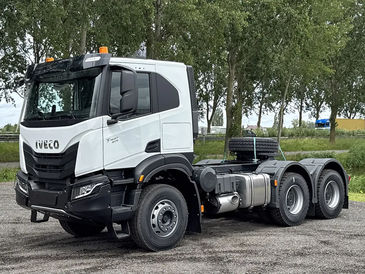 Iveco T-Way AT720T47TH ADR Tractor Head 6x4