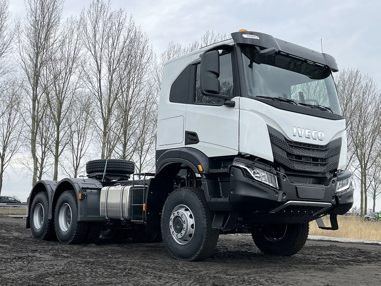 Iveco T-Way AT720T47WH 6x6 Tractor Head 4