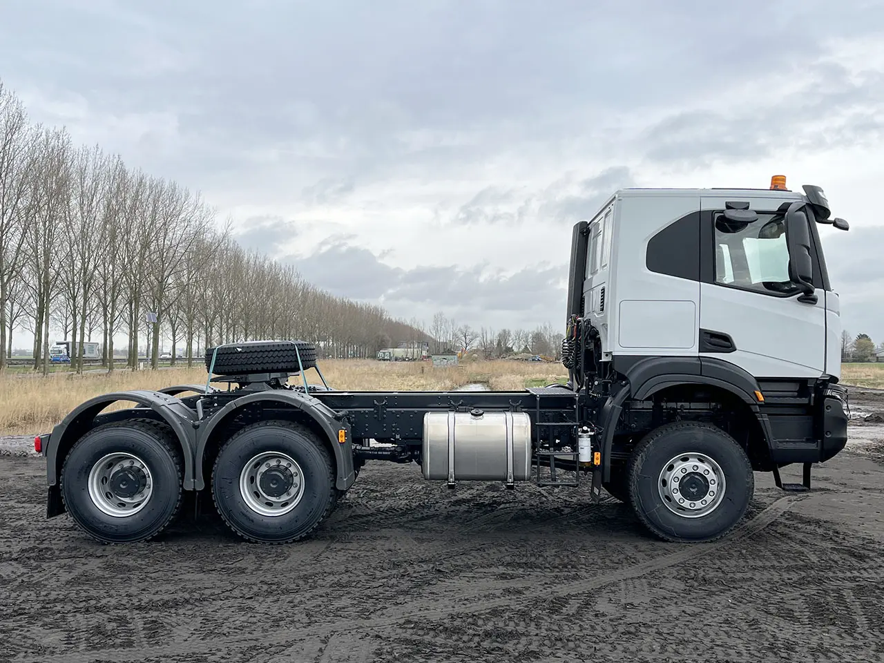 Iveco T-Way AT720T47WH Tractor Head 6x6 5