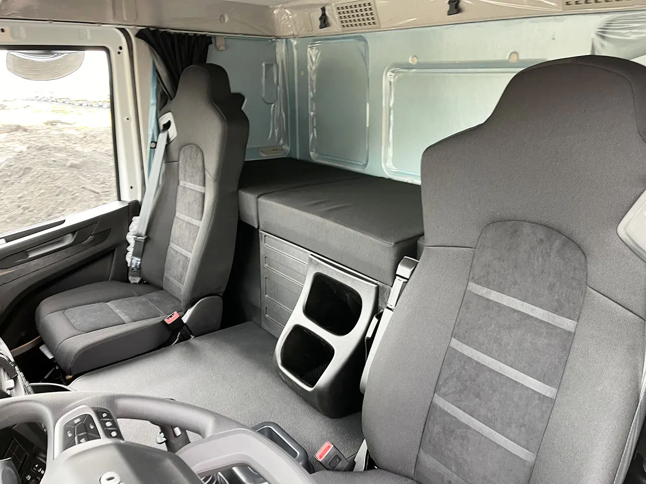 Iveco T-Way AT720T47WH Tractor Head 6x6 10