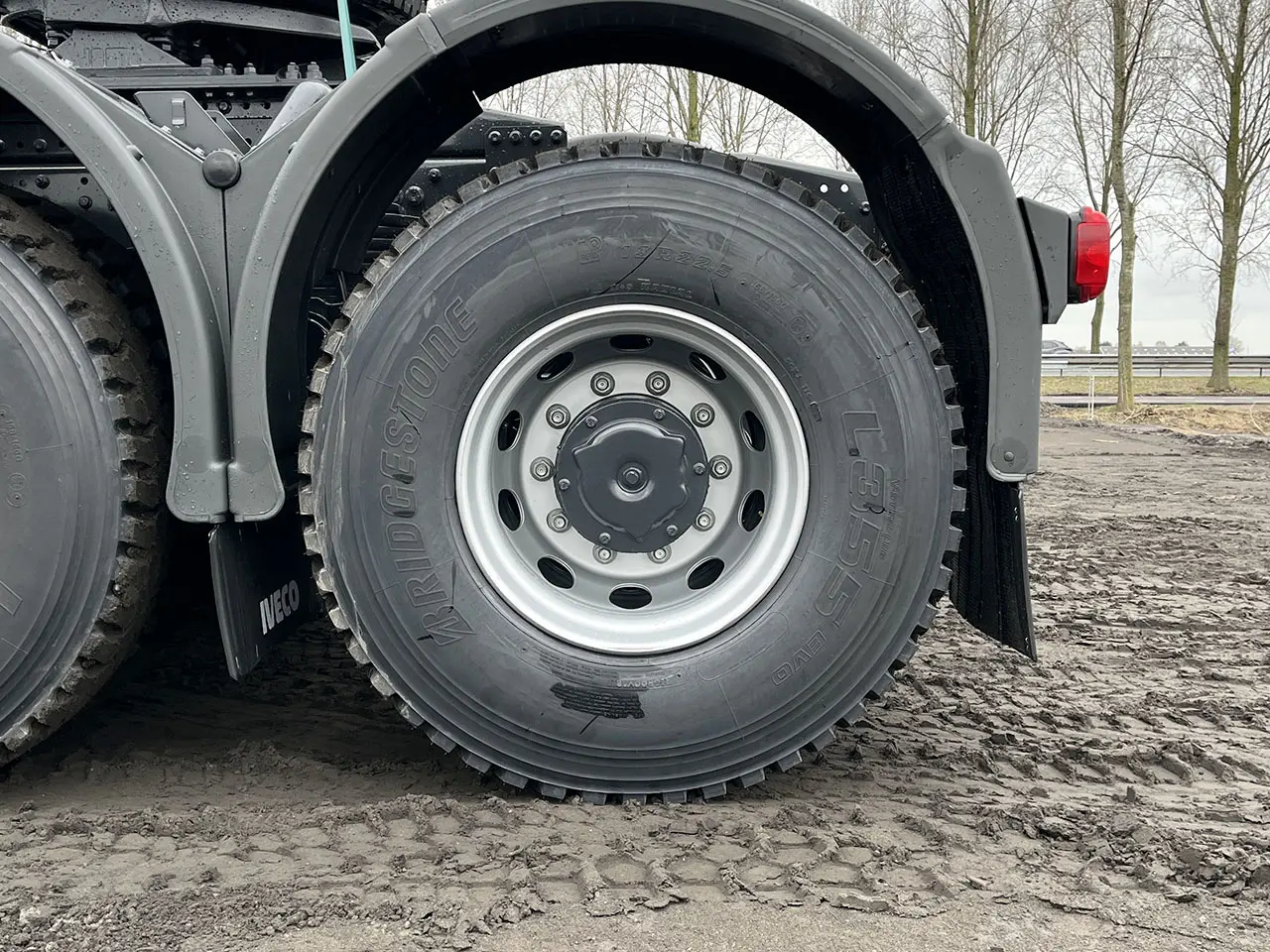 Iveco T-Way AT720T47WH 6x6 Tractor Head 13