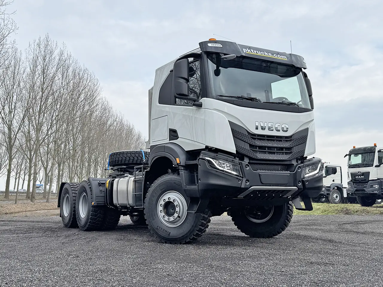 Iveco T-Way AT720T47WTH 6x6 Tractor Head 4
