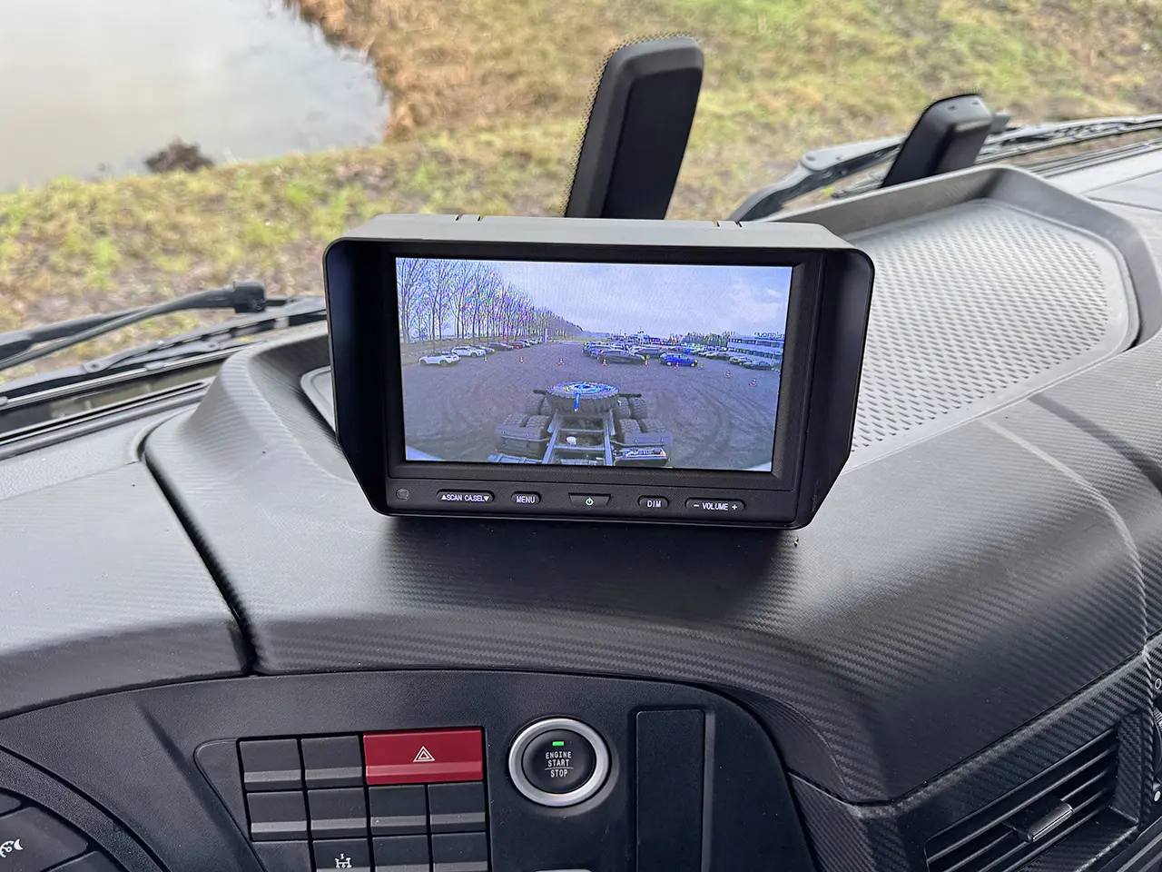 Iveco T-Way AT720T47WTH 6x6 Tractor Head 12