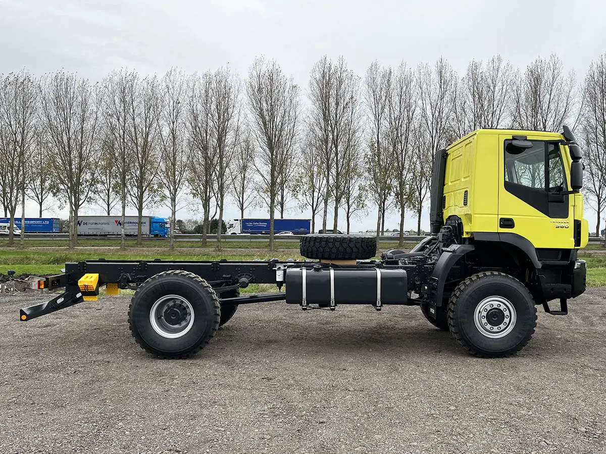 Iveco Trakker AD190T38WH-4500 ADR 4x4 Chassis Cabin 5