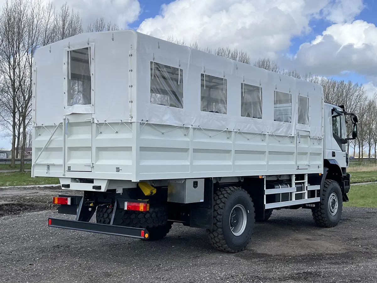Iveco Trakker AD190T38WH Midi bus 4x4 6