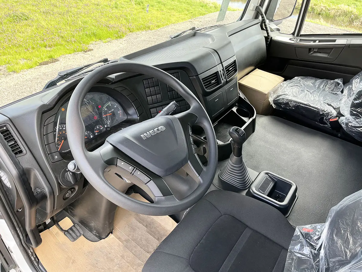 Iveco Trakker AD190T38WH Midi bus 4x4 8