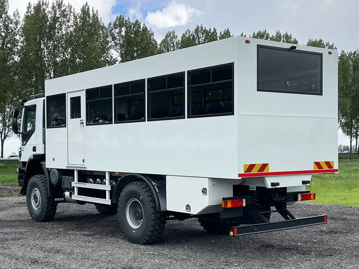 Iveco Trakker AD190T38WH Midi bus 4x4