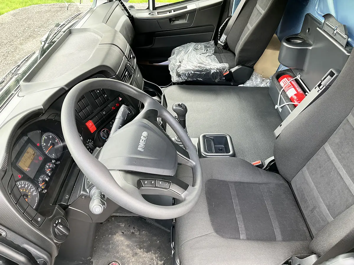Iveco Trakker AD190T38WH Midi bus 4x4 7