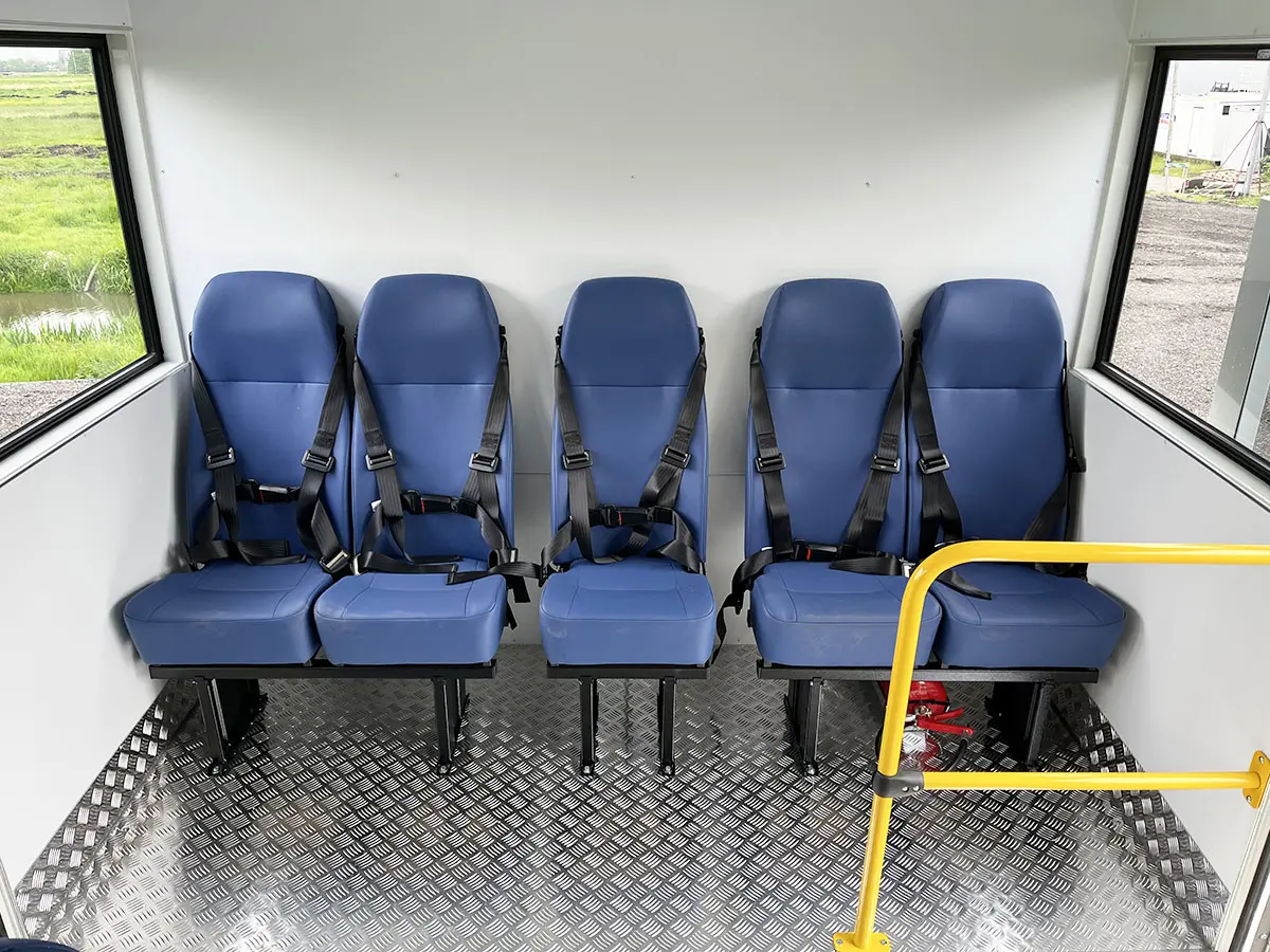 Iveco Trakker AD190T38WH 4x4 Midi Bus 15