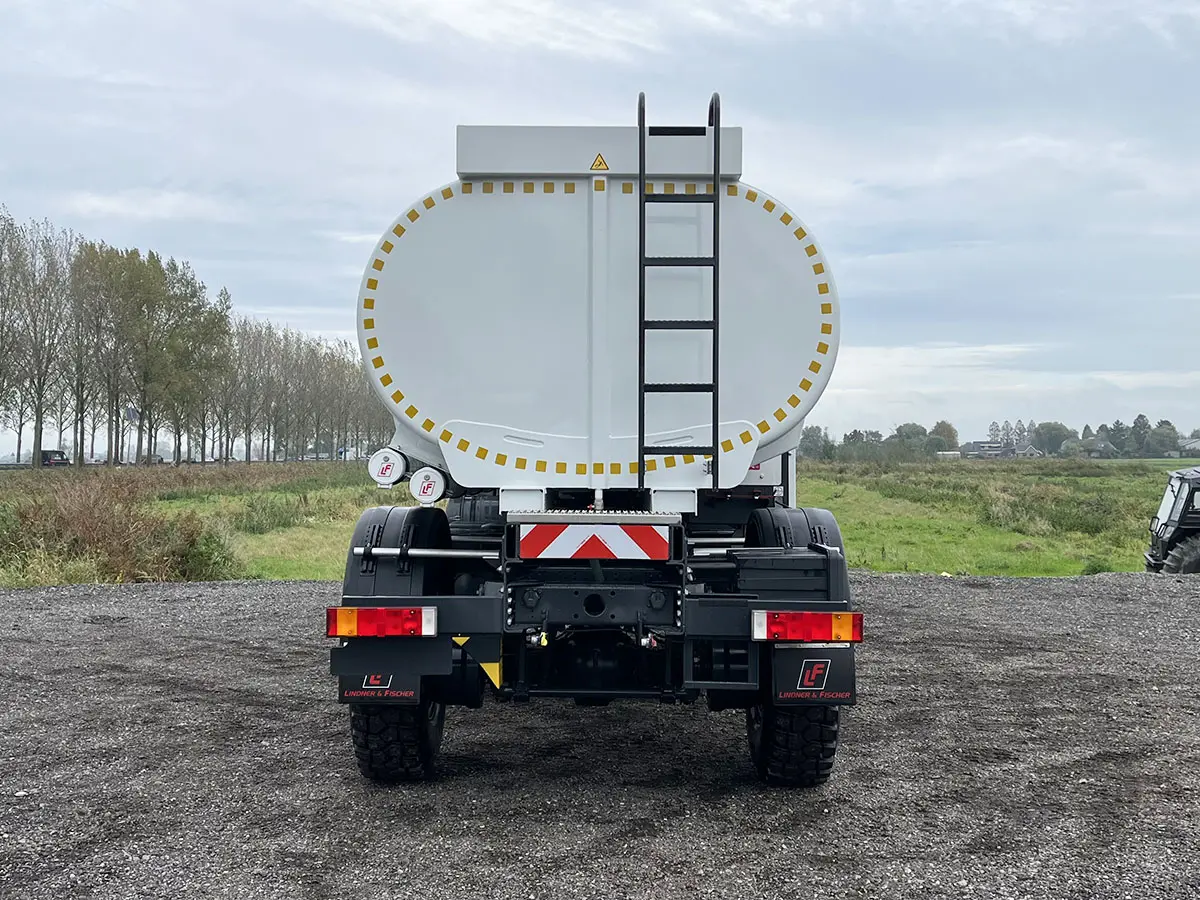 Iveco Trakker AD190T38WH AT ADR Camion citerne à carburant 4x4 14