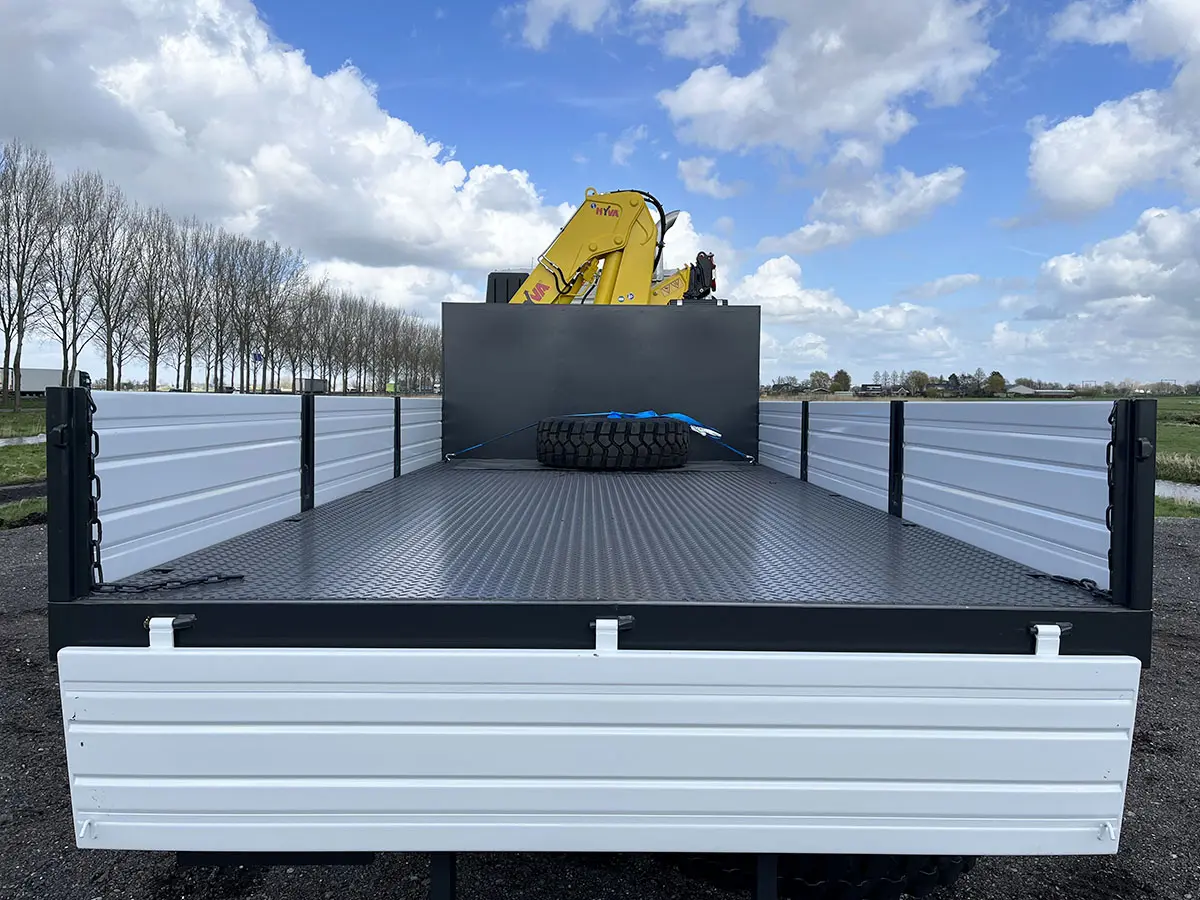 Iveco Trakker AD190T38WH AT Hyva HB170 4x4 Crane Truck 19