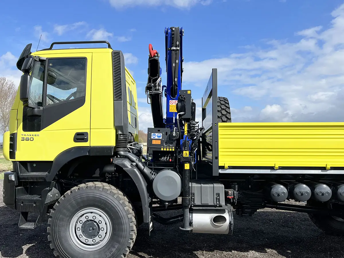 Iveco Trakker AD190T38WH PM15522 Crane Truck 4x4 12