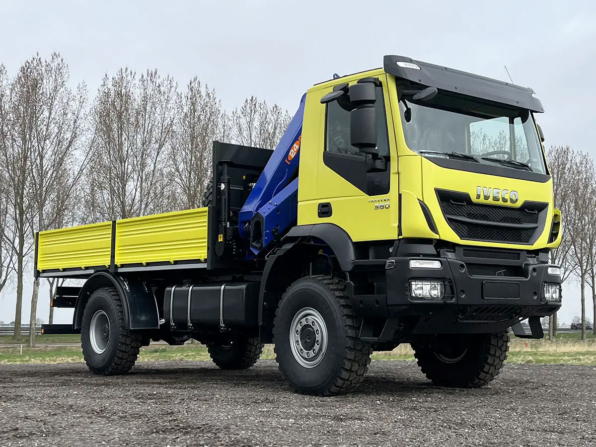 Iveco Trakker AD190T38WH PM15522 4x4 Crane Truck 4