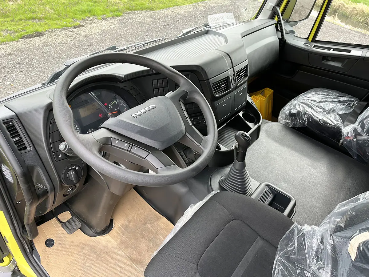 Iveco Trakker AD190T38WH PM15522 Crane Truck 4x4 8