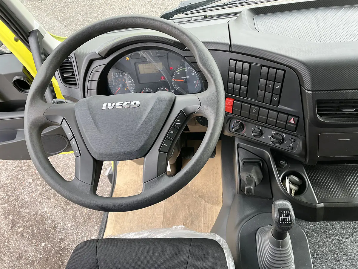 Iveco Trakker AD190T38WH PM15522 Crane Truck 4x4 9