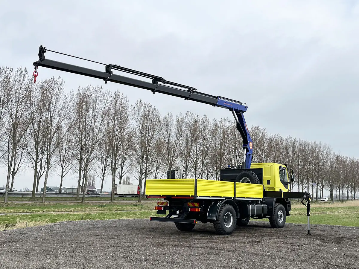Iveco Trakker AD190T38WH PM15522 Crane Truck 4x4 18