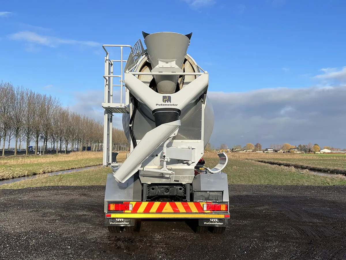 Iveco Trakker AD380T38H Concrete Mixer 6x4 12