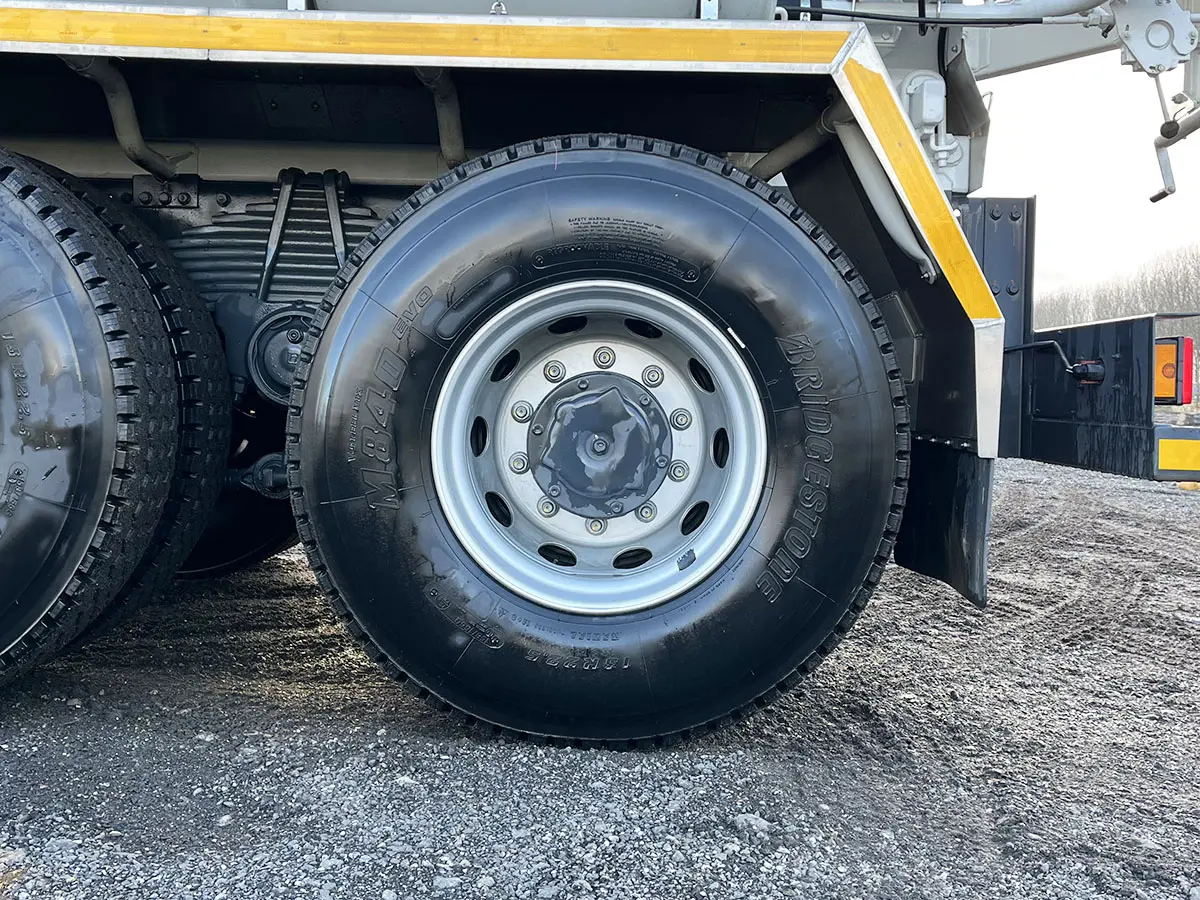 Iveco Trakker AD380T38H 6x4 Concrete Mixer 13