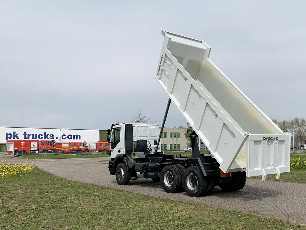 Iveco Trakker AD380T38H 6x4 Tipper Truck 13