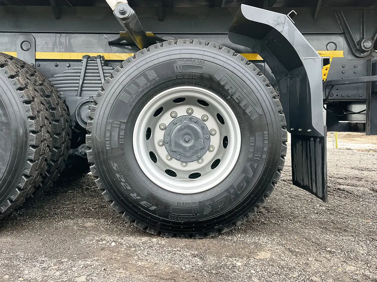 Iveco Trakker AD380T38H Benne basculante 6x4 15