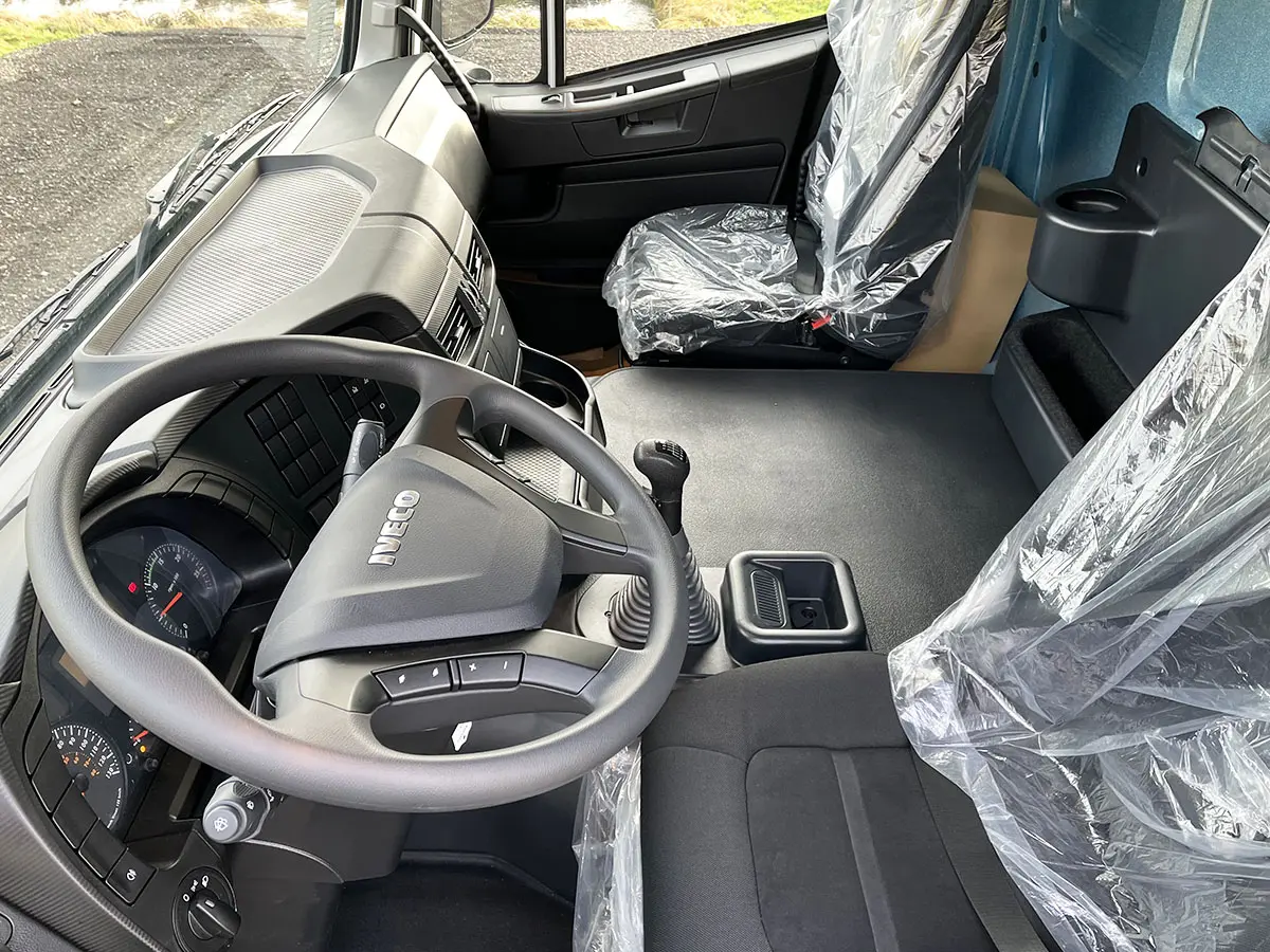 Iveco Trakker AD380T38WH-3820 Chassis Cabin 6x6 7