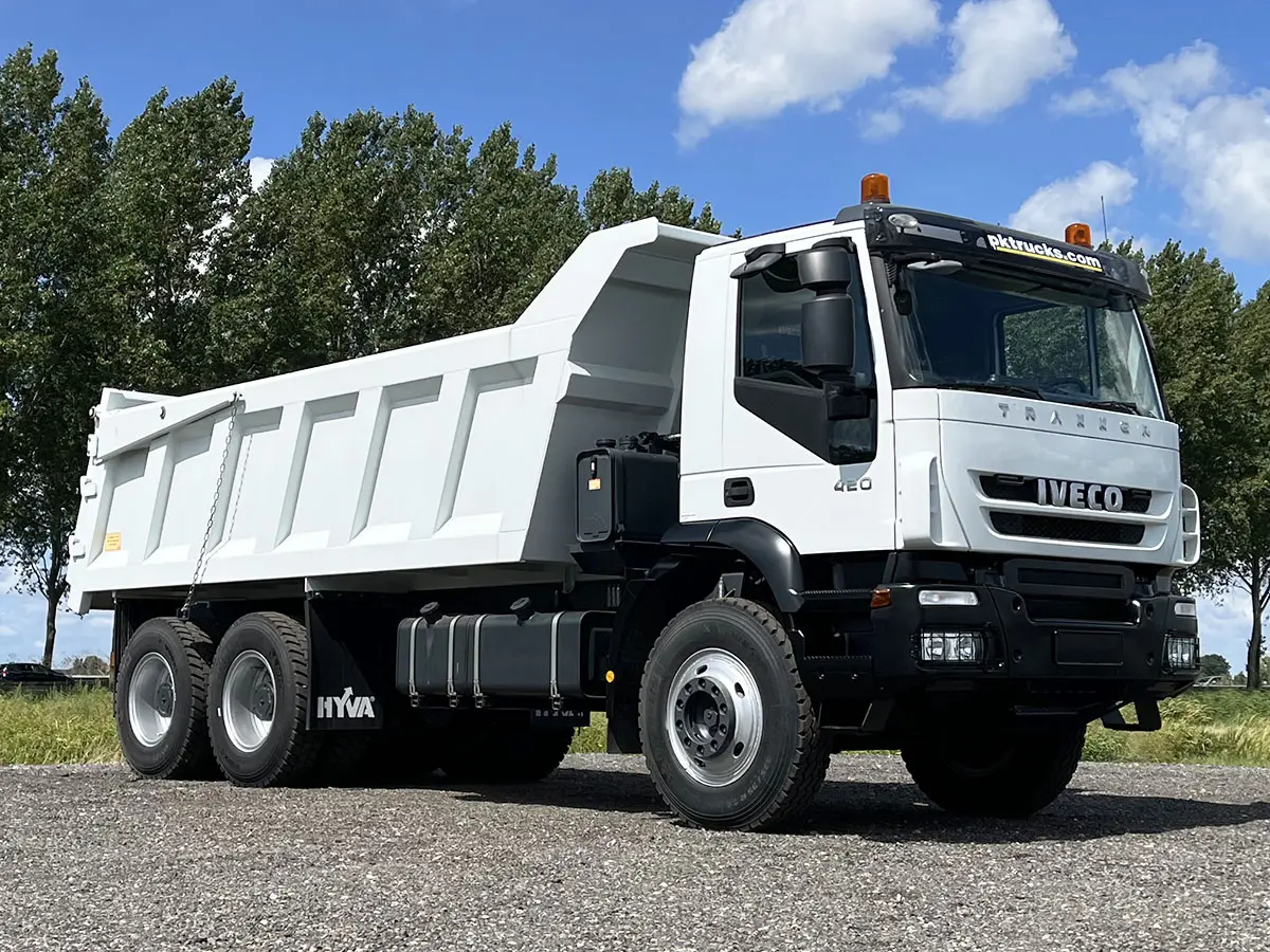 Iveco Trakker AD380T42H AT 6x4 Tipper Truck 4