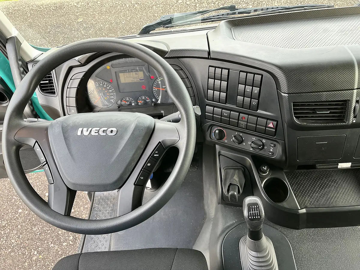 Iveco Trakker AD410T41H Tipper Truck 8x4 9