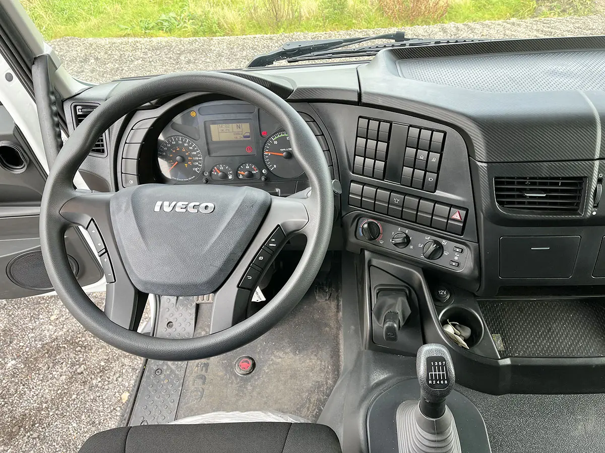 Iveco Trakker AD410T42H 8x4 Concrete Mixer 9