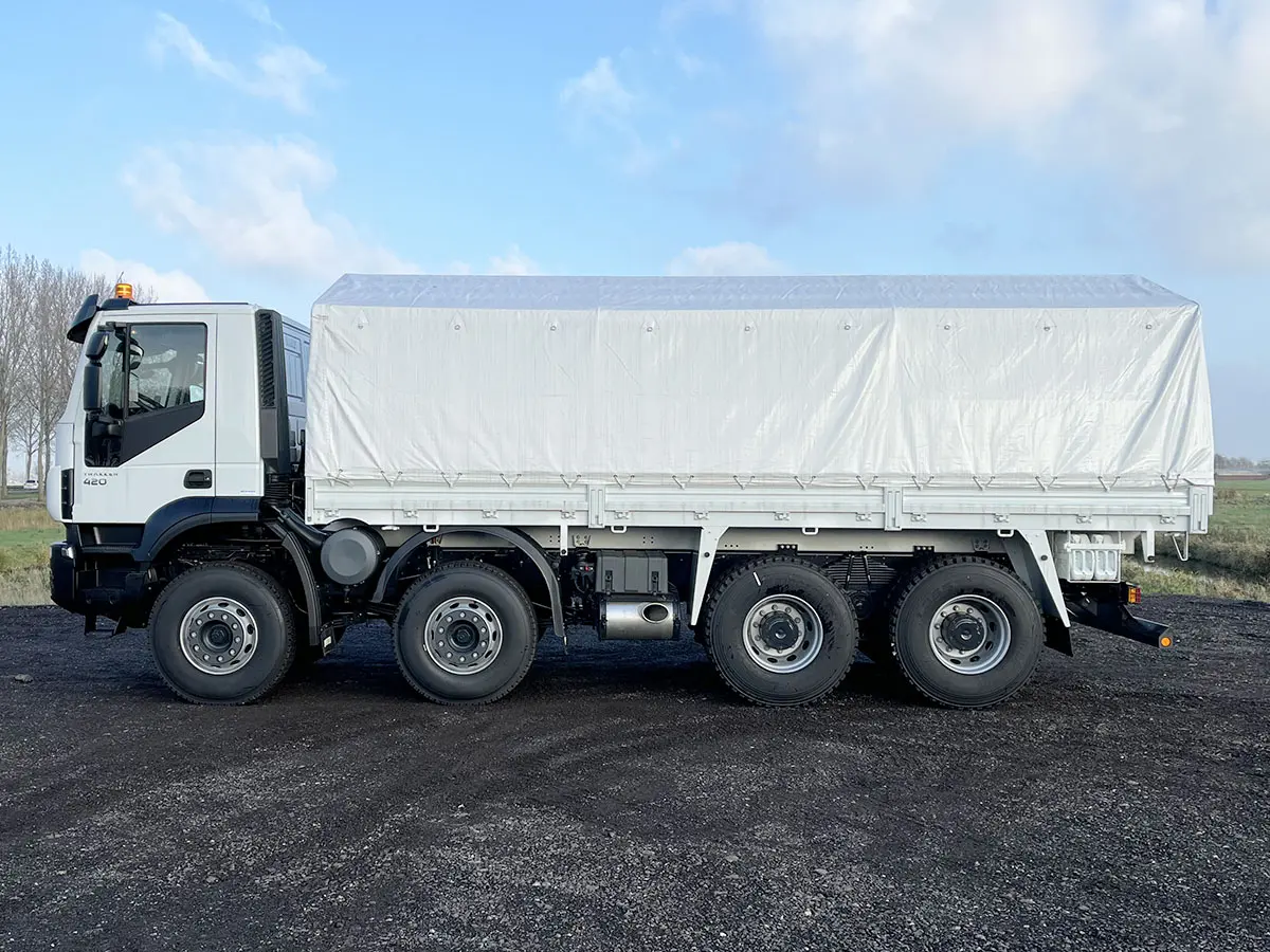 Iveco Trakker AD410T42H 8x4 Tarpaulin/Canvas Body Truck
