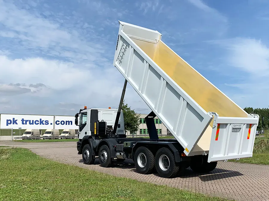 Iveco Trakker AD410T42H 8x4 Tipper Truck