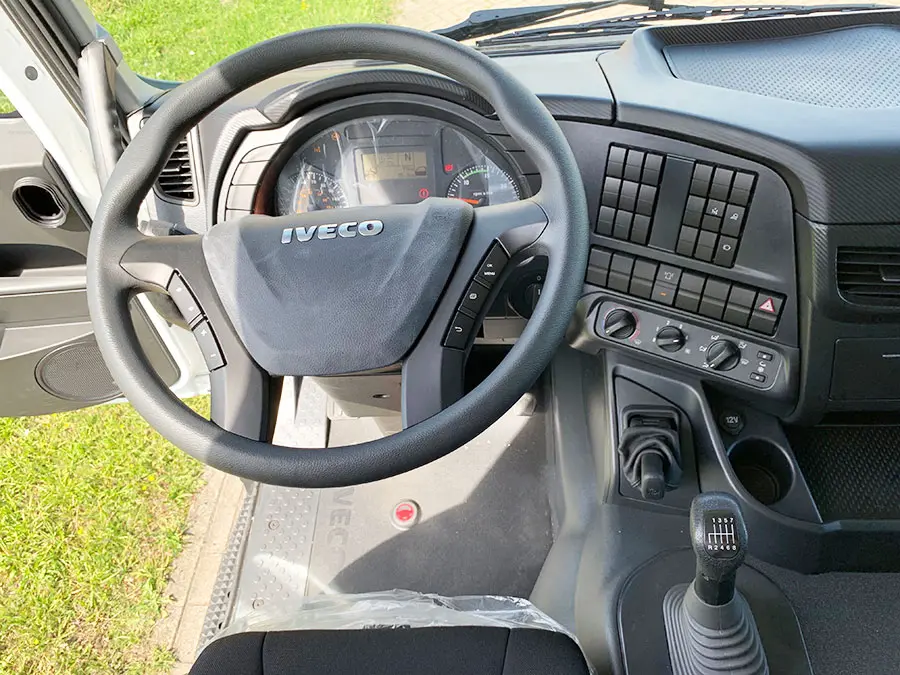 Iveco Trakker AD410T42H Tipper Truck 8x4 12