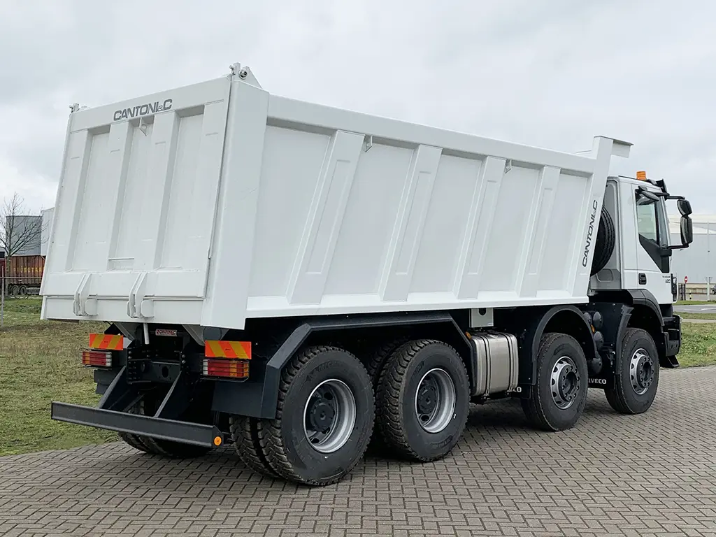 Iveco Trakker AD410T42H 8x4 Tipper Truck 6